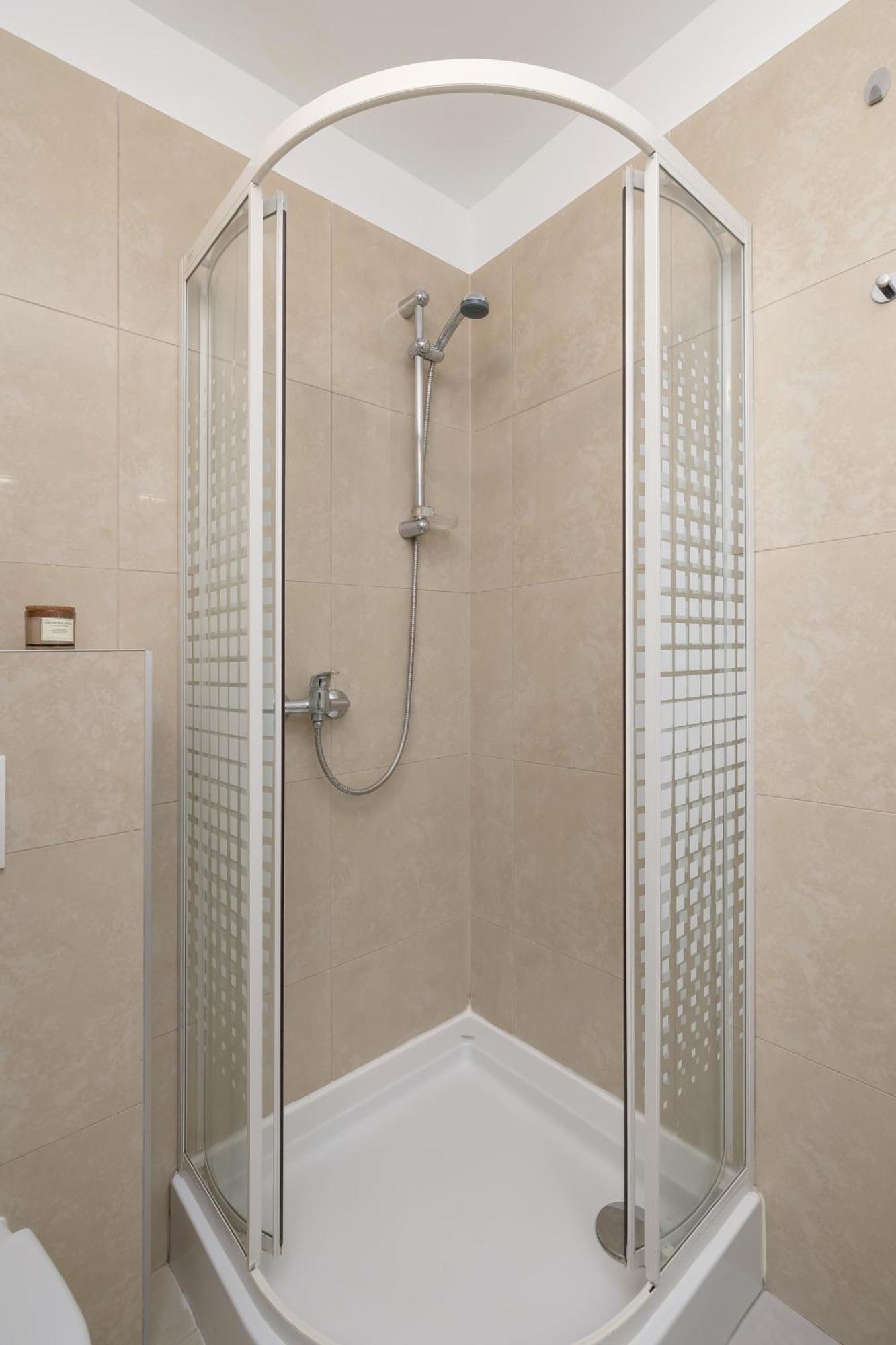 Studio Apartment With Ac - Dluga 65 Krakkó Kültér fotó